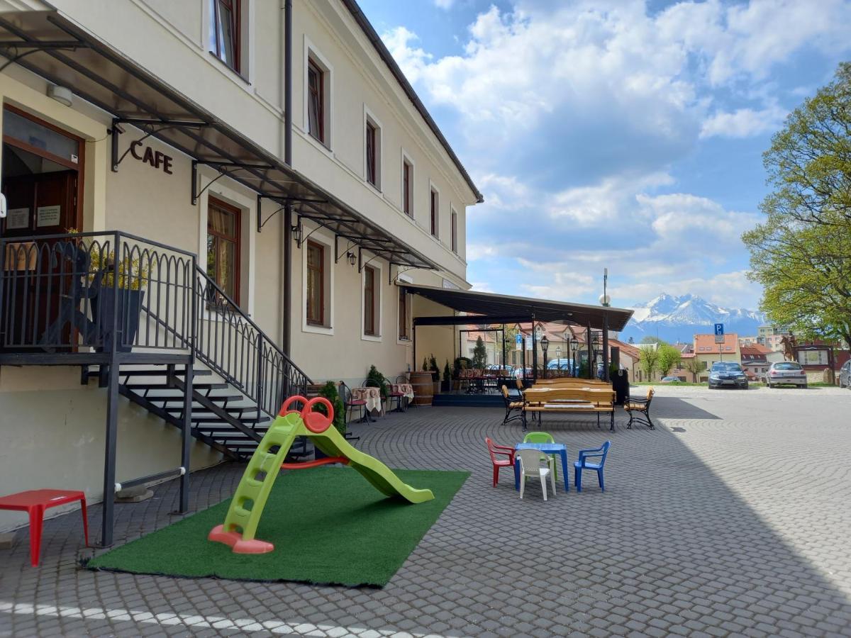 Penzión Berg Kežmarok Exterior foto